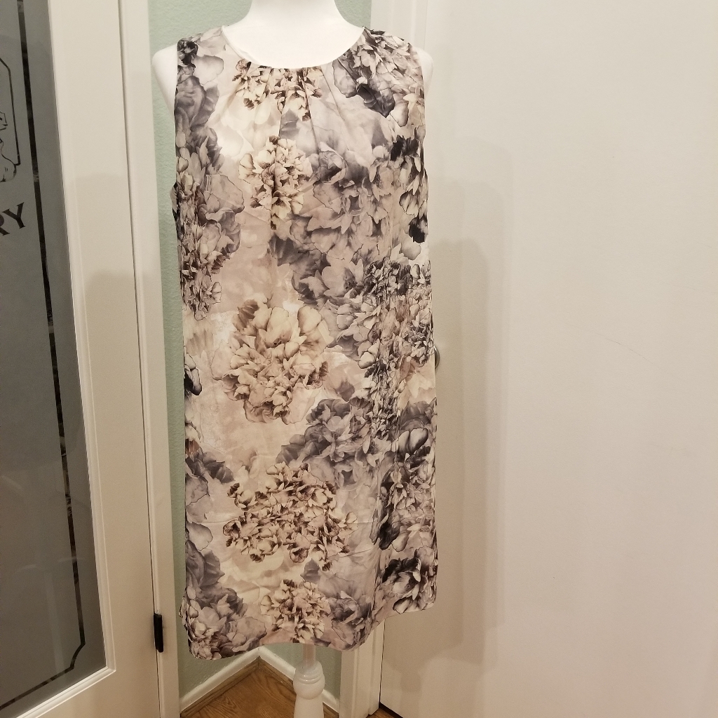 H&M Vintage Floral Dress W/Back Zip.